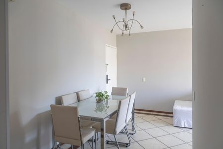 Apartamento para alugar com 64m², 2 quartos e 1 vagaSala