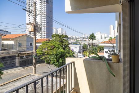 Apartamento para alugar com 64m², 2 quartos e 1 vagaVaranda