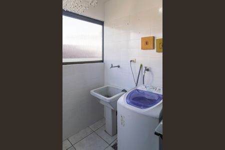 Apartamento para alugar com 64m², 2 quartos e 1 vagaÁrea de Serviço