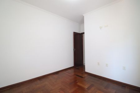Apartamento para alugar com 117m², 3 quartos e 2 vagasQuarto 2