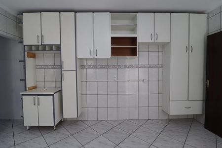 Apartamento para alugar com 117m², 3 quartos e 2 vagasCozinha