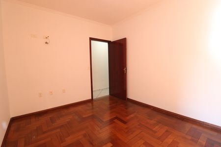 Apartamento para alugar com 117m², 3 quartos e 2 vagasQuarto 3