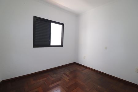 Apartamento para alugar com 117m², 3 quartos e 2 vagasQuarto 2
