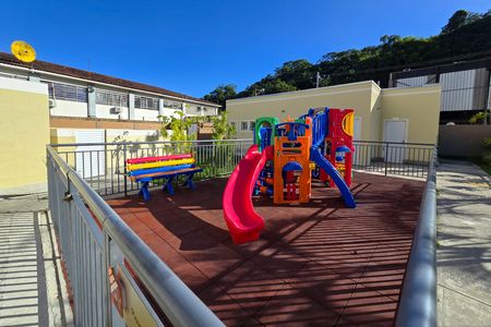 Apartamento para alugar com 47m², 2 quartos e 2 vagas Apartamento para alugar com 47m², 2 quartos e 2 vagasÁrea comum - Playground