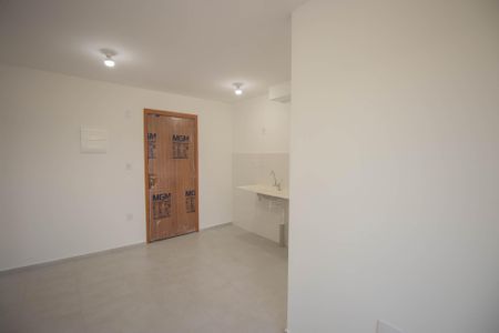 Sala de apartamento para alugar com 2 quartos, 47m² em Rio do Ouro, São Gonçalo