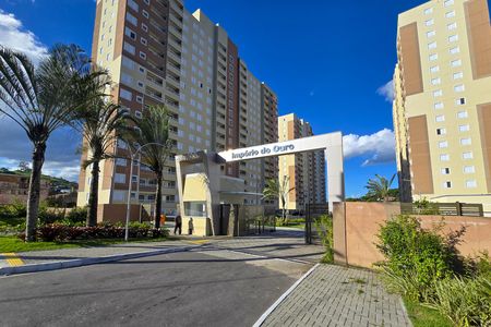 Apartamento para alugar com 47m², 2 quartos e 2 vagas Apartamento para alugar com 47m², 2 quartos e 2 vagasFachada