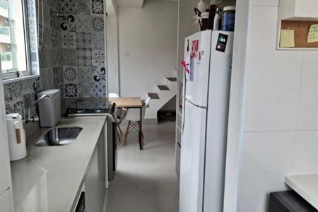 Apartamento à venda com 117m², 2 quartos e 2 vagas Apartamento à venda com 117m², 2 quartos e 2 vagasCozinha