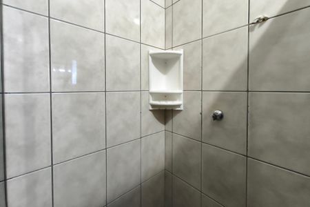 Casa à venda com 187m², 2 quartos e 2 vagasEdícula - Banheiro