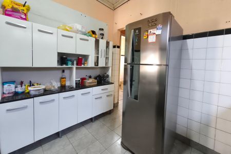 Casa à venda com 187m², 2 quartos e 2 vagasCozinha
