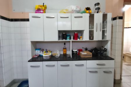 Casa à venda com 187m², 2 quartos e 2 vagasCozinha