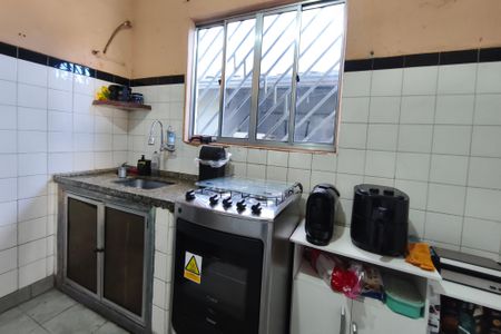 Casa à venda com 187m², 2 quartos e 2 vagasCozinha