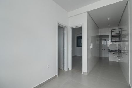 Sala de apartamento para alugar com 1 quarto, 26m² em Costa E Silva, Porto Alegre