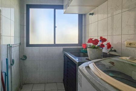 Apartamento para alugar com 80m², 2 quartos e 1 vaga