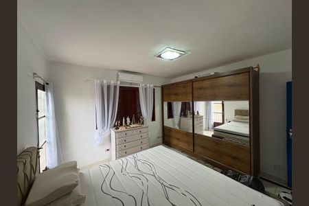 Casa à venda com 149m², 2 quartos e 2 vagasQuarto