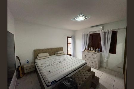 Casa à venda com 149m², 2 quartos e 2 vagasQuarto