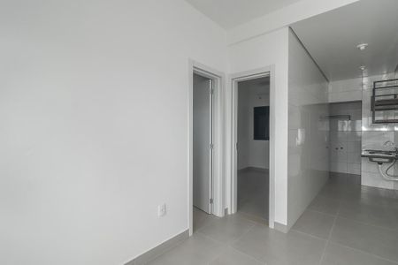 Sala de apartamento para alugar com 1 quarto, 26m² em Costa E Silva, Porto Alegre