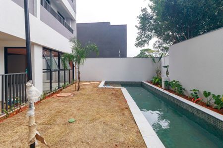Studio à venda com 34m², 0 quarto e sem vagaPiscina