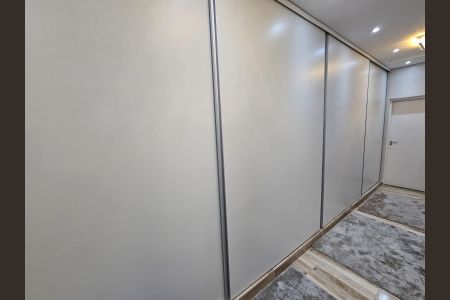Casa de condomínio à venda com 978m², 5 quartos e 8 vagasQuarto 1