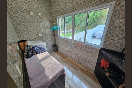 Casa de condomínio à venda com 978m², 5 quartos e 8 vagasQuarto de Serviço