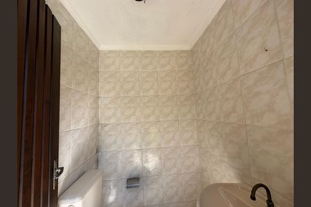 Casa de condomínio para alugar com 270m², 3 quartos e 4 vagas Casa de condomínio para alugar com 270m², 3 quartos e 4 vagasBanheiro Social 2
