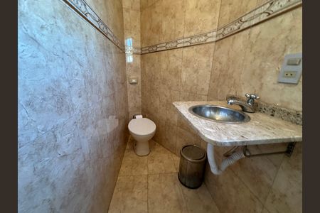 Casa de condomínio para alugar com 270m², 3 quartos e 4 vagas Casa de condomínio para alugar com 270m², 3 quartos e 4 vagasLavabo