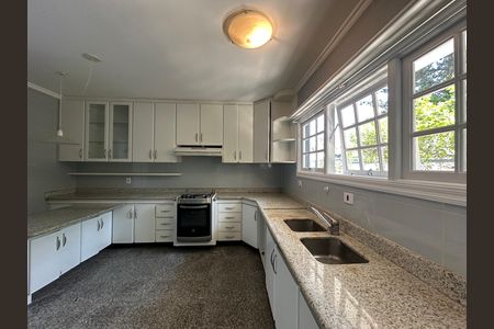 Casa de condomínio para alugar com 270m², 3 quartos e 4 vagas Casa de condomínio para alugar com 270m², 3 quartos e 4 vagasCozinha