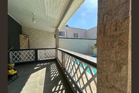 Casa de condomínio para alugar com 270m², 3 quartos e 4 vagas Casa de condomínio para alugar com 270m², 3 quartos e 4 vagasChurrasqueira