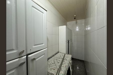 Casa de condomínio para alugar com 270m², 3 quartos e 4 vagas Casa de condomínio para alugar com 270m², 3 quartos e 4 vagasDespensa