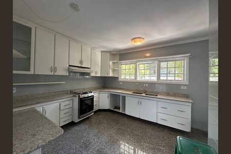 Casa de condomínio para alugar com 270m², 3 quartos e 4 vagas Casa de condomínio para alugar com 270m², 3 quartos e 4 vagasCozinha