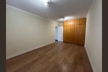 Casa de condomínio para alugar com 270m², 3 quartos e 4 vagas Casa de condomínio para alugar com 270m², 3 quartos e 4 vagasQuarto 1