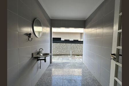 Casa de condomínio para alugar com 270m², 3 quartos e 4 vagas Casa de condomínio para alugar com 270m², 3 quartos e 4 vagasÁrea de Serviço
