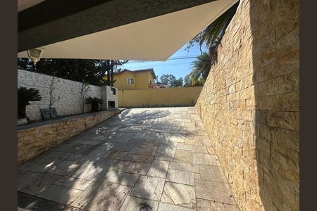 Casa de condomínio para alugar com 270m², 3 quartos e 4 vagas Casa de condomínio para alugar com 270m², 3 quartos e 4 vagasGaragem