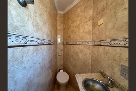 Casa de condomínio para alugar com 270m², 3 quartos e 4 vagas Casa de condomínio para alugar com 270m², 3 quartos e 4 vagasLavabo