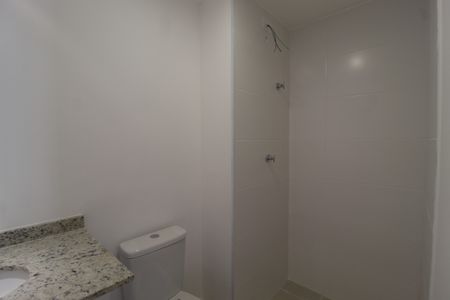 Banheiro da Suíte de apartamento à venda com 1 quarto, 24m² em Vila Nova Conceição, São Paulo