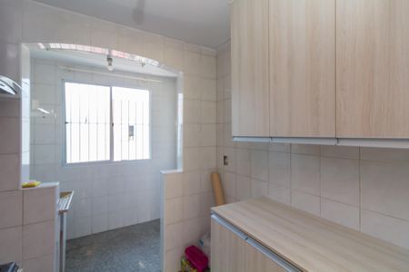 Apartamento à venda com 55m², 2 quartos e sem vaga Apartamento à venda com 55m², 2 quartos e sem vagaCozinha e Área de Serviço