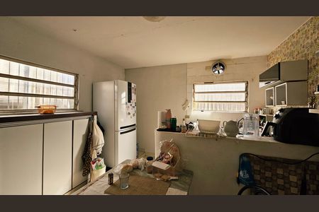 Casa à venda com 170m², 3 quartos e 2 vagas Casa à venda com 170m², 3 quartos e 2 vagasCozinha