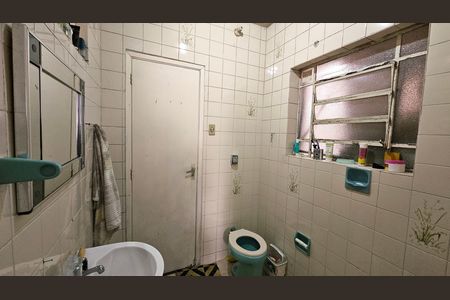 Casa à venda com 170m², 3 quartos e 2 vagas