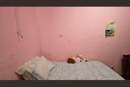 Casa à venda com 170m², 3 quartos e 2 vagas Casa à venda com 170m², 3 quartos e 2 vagasQuarto 2
