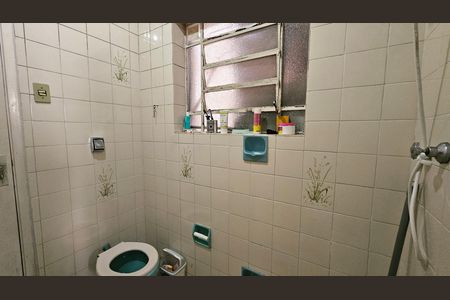 Casa à venda com 170m², 3 quartos e 2 vagas Casa à venda com 170m², 3 quartos e 2 vagasBanheiro