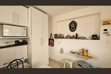 Casa à venda com 170m², 3 quartos e 2 vagas Casa à venda com 170m², 3 quartos e 2 vagasCozinha