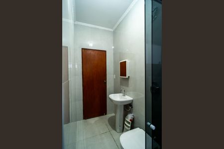 Casa para alugar com 122m², 3 quartos e 2 vagasBanheiro