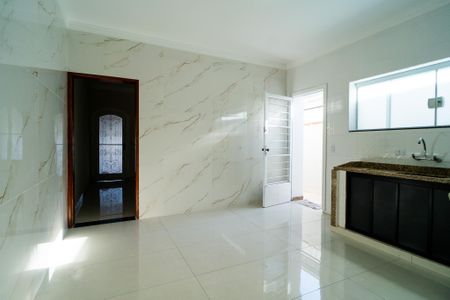 Casa para alugar com 122m², 3 quartos e 2 vagasCozinha