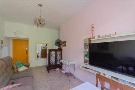 Apartamento para alugar com 90m², 3 quartos e sem vaga Apartamento para alugar com 90m², 3 quartos e sem vagaSala