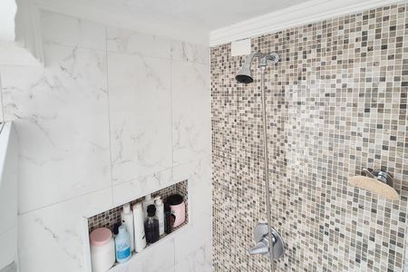Apartamento à venda com 68m², 3 quartos e 1 vaga Apartamento à venda com 68m², 3 quartos e 1 vagaBanheiro Social