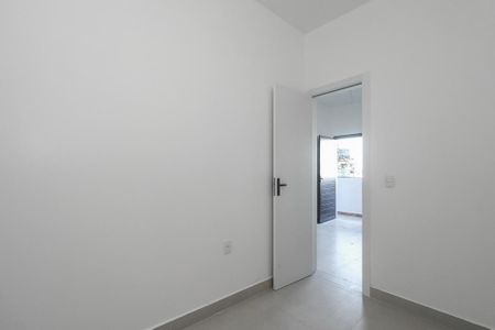 Quarto de apartamento para alugar com 1 quarto, 26m² em Costa E Silva, Porto Alegre