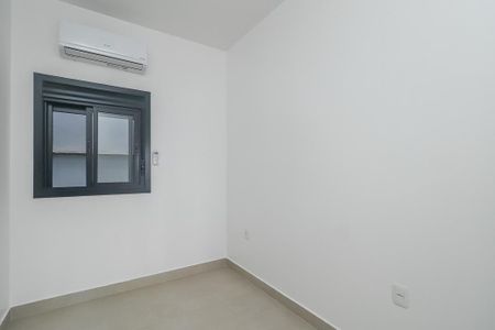 Quarto de apartamento para alugar com 1 quarto, 26m² em Costa E Silva, Porto Alegre