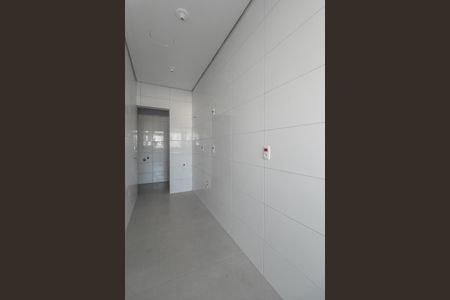 Cozinha de apartamento para alugar com 1 quarto, 26m² em Costa E Silva, Porto Alegre