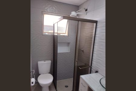 Apartamento à venda com 70m², 3 quartos e 2 vagas Apartamento à venda com 70m², 3 quartos e 2 vagasBanheiro