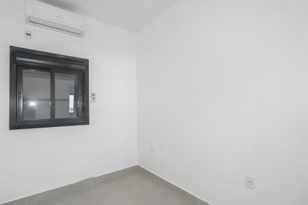 Quarto de apartamento para alugar com 1 quarto, 26m² em Costa E Silva, Porto Alegre