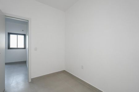 Quarto de apartamento para alugar com 1 quarto, 26m² em Costa E Silva, Porto Alegre